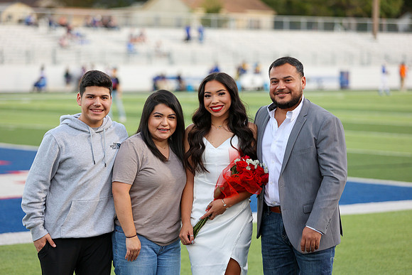 CPP_HHSFB1021-7984