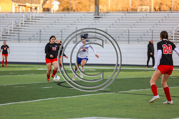 CPP_SoccerGirlV-9127