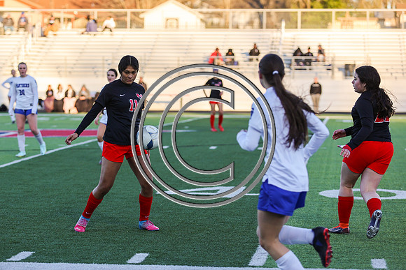 CPP_SoccerGirlV-9134