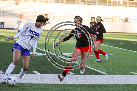 CPP_SoccerGirlV-9066