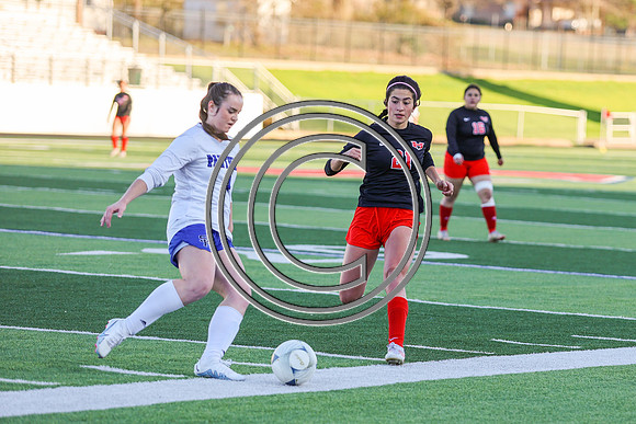 CPP_SoccerGirlV-9033