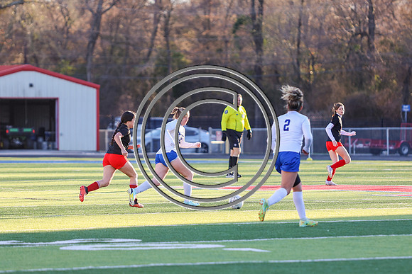CPP_SoccerGirlV-9015