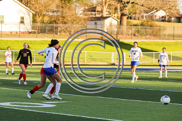 CPP_SoccerGirlV-9043