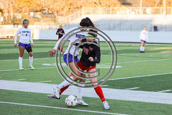 CPP_SoccerGirlV-9085