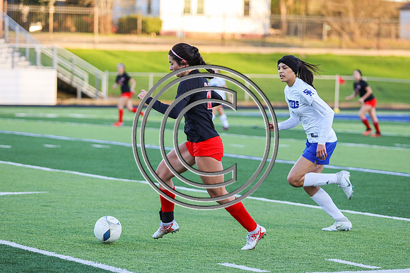 CPP_SoccerGirlV-9140