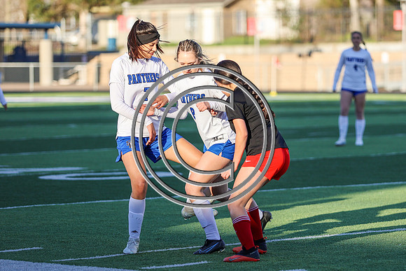 CPP_SoccerGirlV-8991