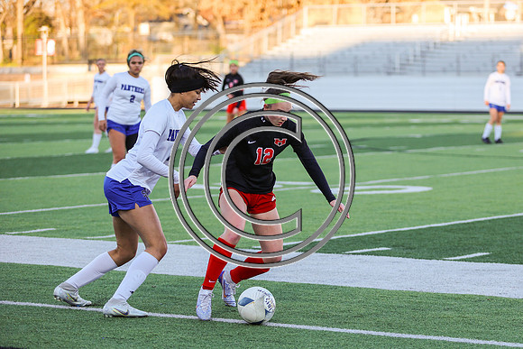 CPP_SoccerGirlV-9086