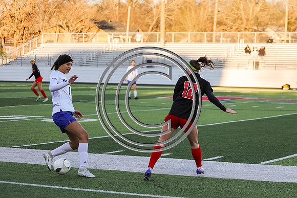 CPP_SoccerGirlV-9084