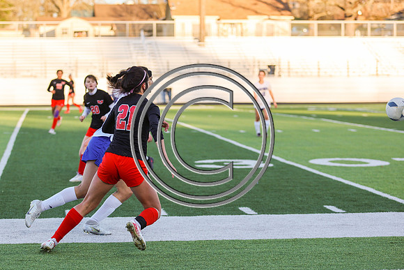 CPP_SoccerGirlV-9097