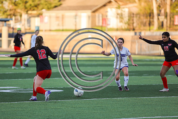 CPP_SoccerGirlV-9074