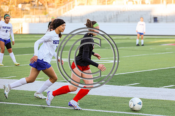 CPP_SoccerGirlV-9087