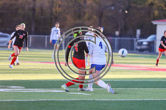 CPP_SoccerGirlV-9024