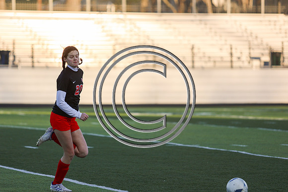 CPP_SoccerGirlV-9130