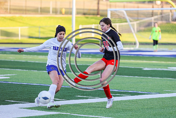 CPP_SoccerGirlV-9122