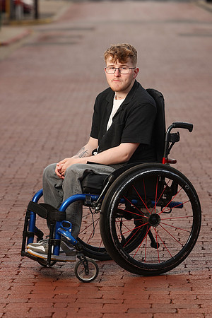 049A5595