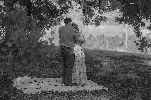 0A3A0884-1-bw