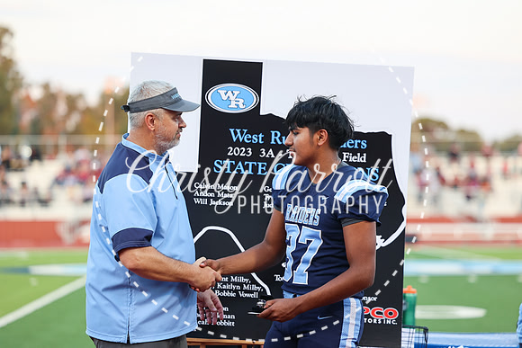 WRFB92223-8376